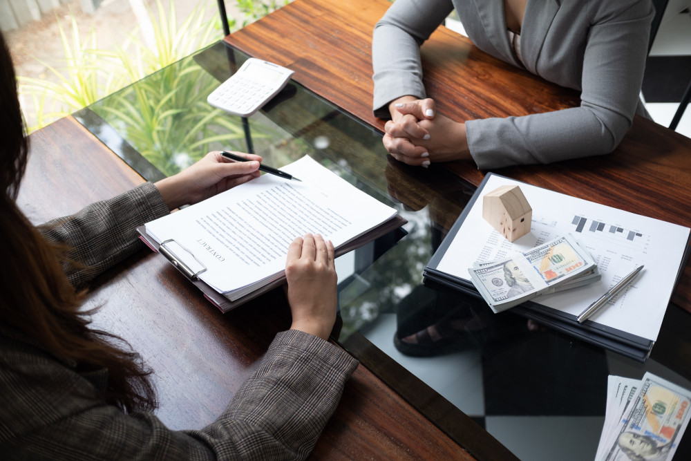 Frais d'agence immobilière : ce qu'il faut savoir pour bien vendre ou acheter