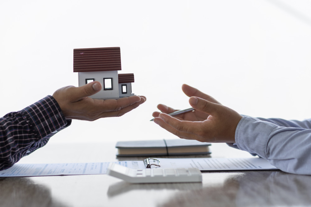 Héritage maison : frais de succession et partage des biens
